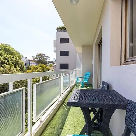 Les Pins Yourhosthelper Appartement Antibes