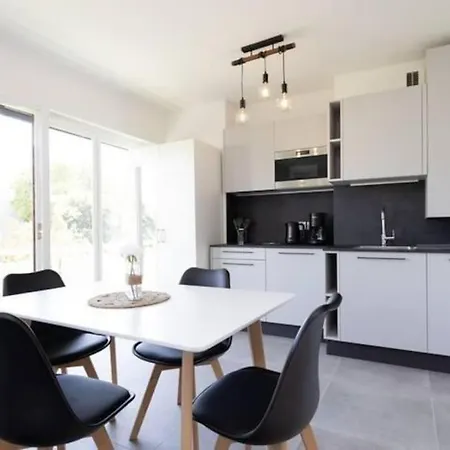Les Pins Yourhosthelper Apartman Antibes